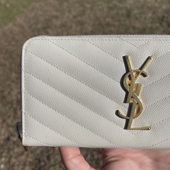 Saint Laurent YSL Cassandre Matelasse Zip Around Wallet Leather White And Gold - Picture 15 of 15